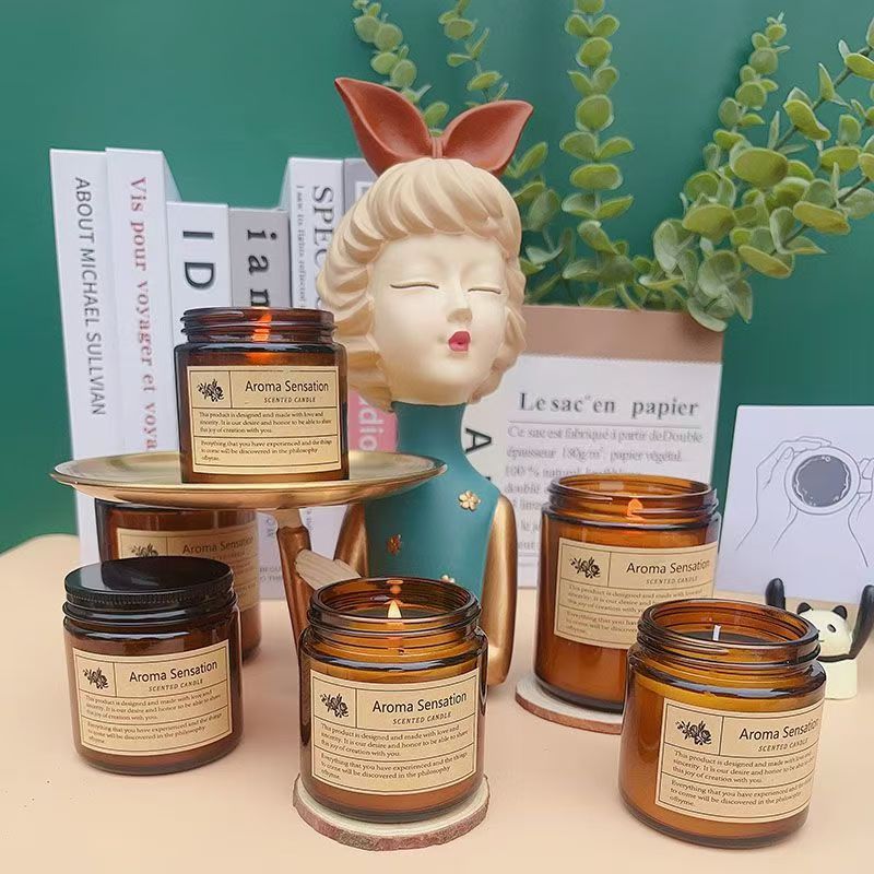 বাড়িতে ব্যবহারের জন্য রোমান্টিক এবং দীর্ঘস্থায়ী অ্যারোমাথেরাপি মোমবাতি