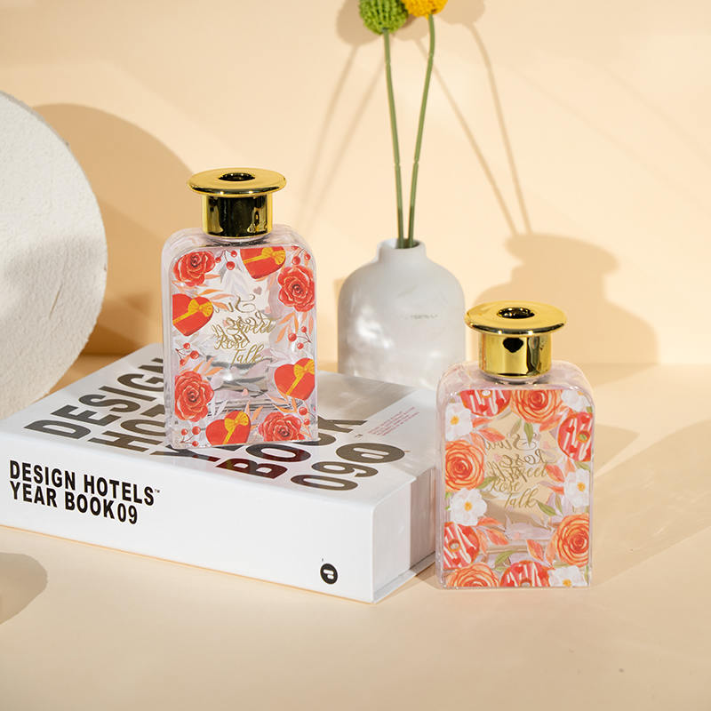 ভ্যালেন্টাইন উচ্চ বর্গক্ষেত্র কাচের বোতল রিড ডিফিউজার-প্রিমিয়াম তেল ভ্যালেন্টাইন সংগ্রহ